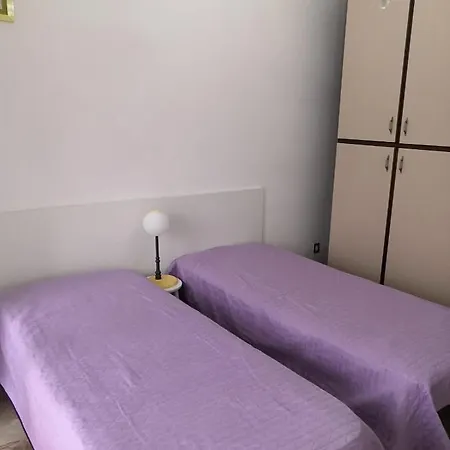 Apartment Marinella Seaside